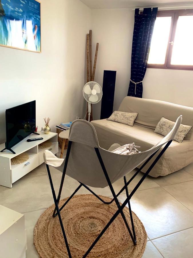 Haut De Villa Entre Mer Et Campagne 히에레 외부 사진